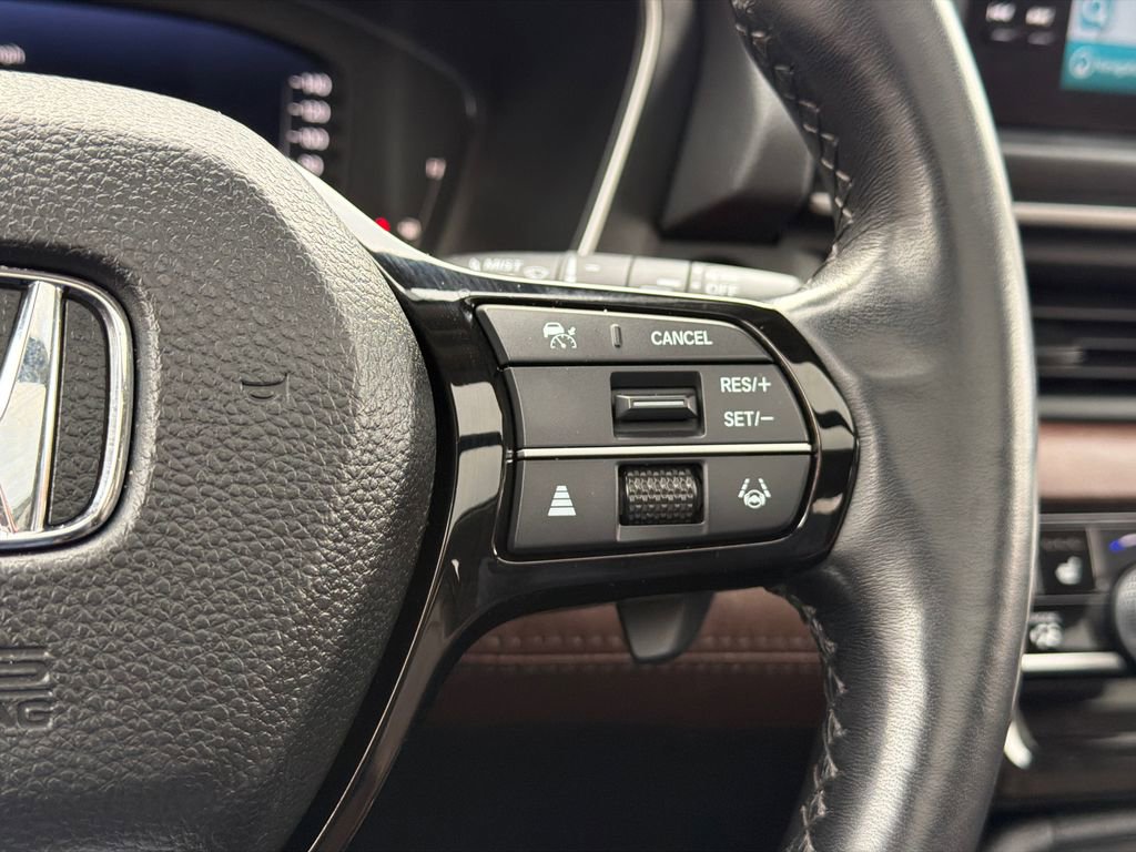 Used 2023 Honda Pilot Elite image 23