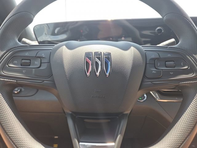 New 2026 Buick Envista Sport Touring FWD image 31