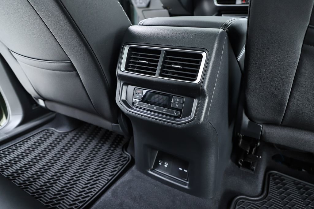 New 2026 Volkswagen Atlas SEL Premium R-Line image 39