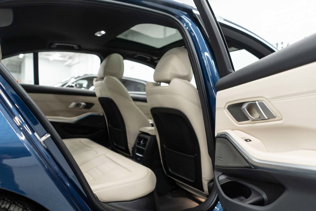 Used 2023 BMW 330e xDrive w/ Premium Package image 13