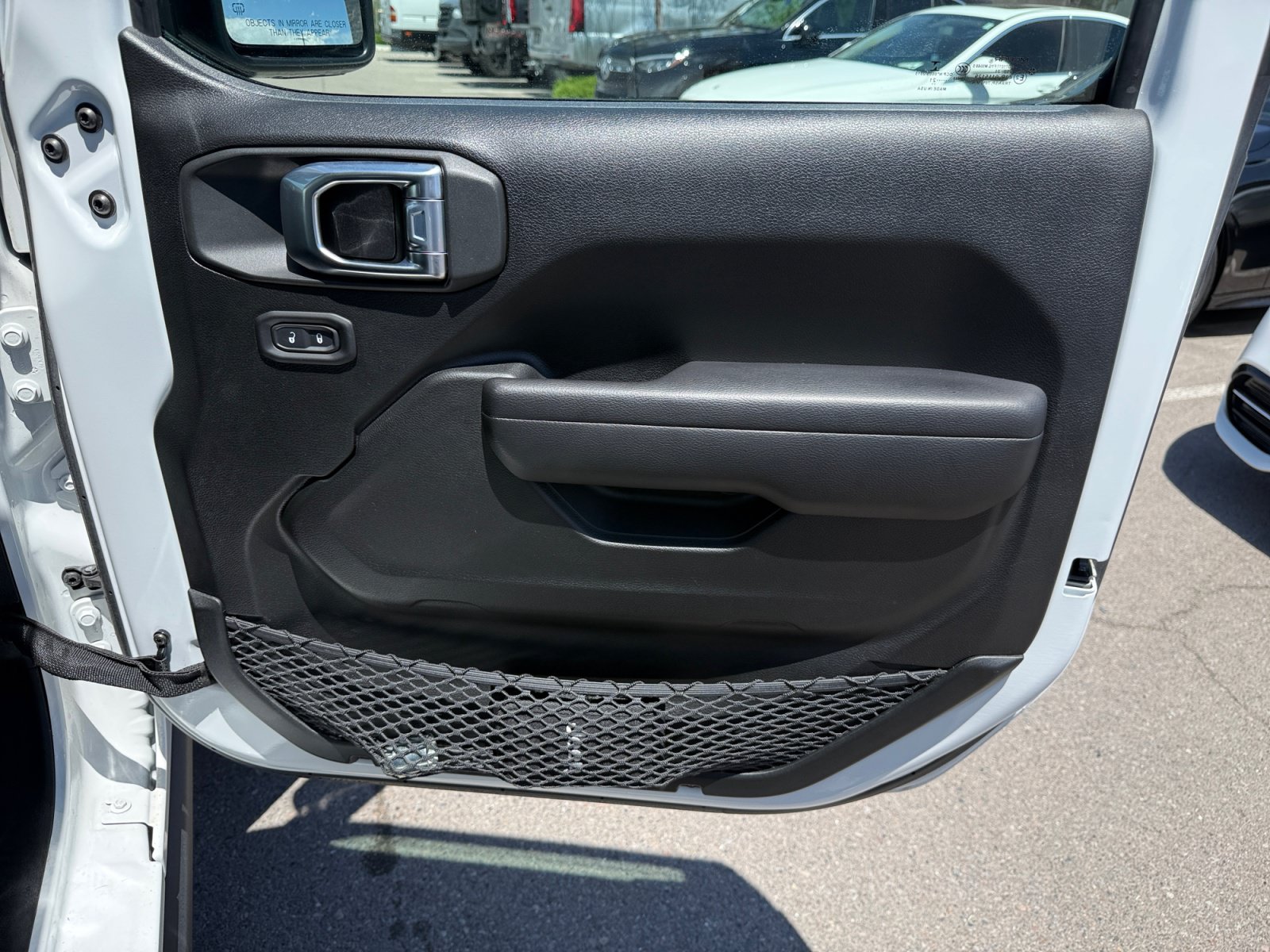 Used 2021 Jeep Wrangler Unlimited Rubicon w/ LED Lighting Group AWD/4WD image 16