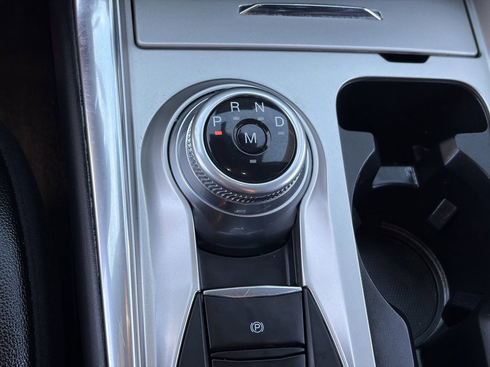 Used 2020 Ford Explorer ST w/ ST Street Pack image 31