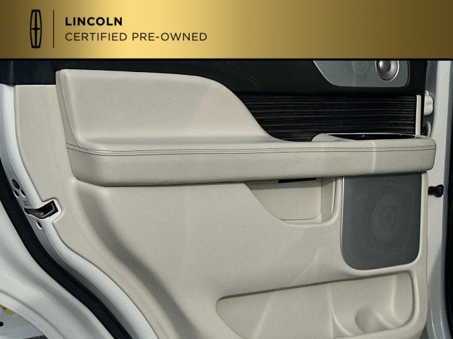 Certified 2022 Lincoln Navigator Black Label AWD/4WD image 12