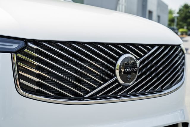 New 2026 Volvo XC90 B6 Ultra w/ Protection Package Premier image 12