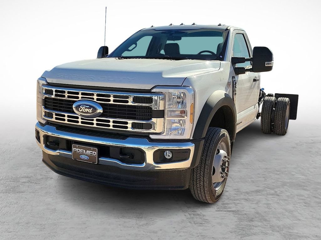 New 2026 Ford F550 4x4 Regular Cab Super Duty image 4
