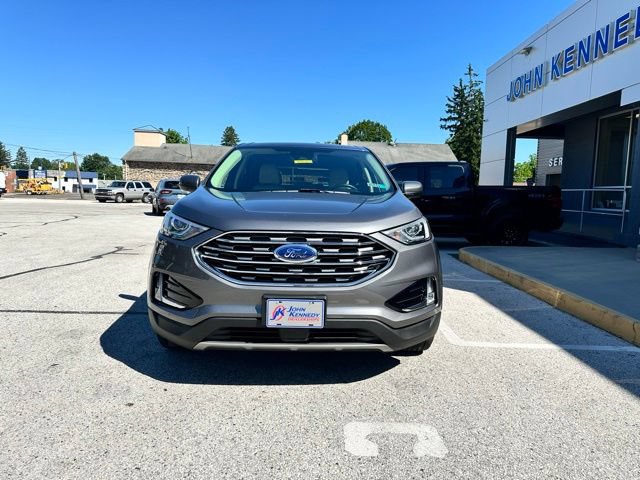 Certified 2021 Ford Edge SEL w/ Cargo Accessory Package AWD/4WD image 4