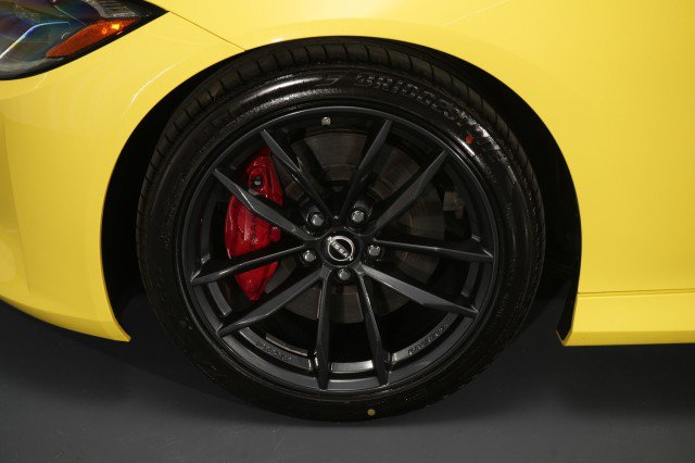 Used 2024 Nissan Z Performance w/ Floor Mat Package RWD image 15