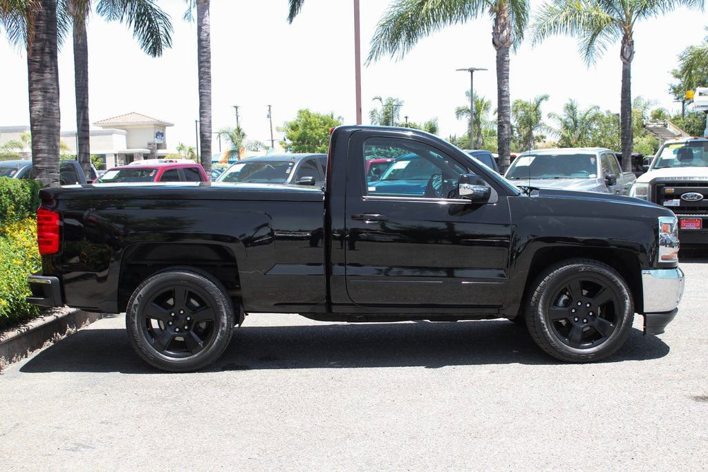 Used 2016 Chevrolet Silverado 1500 LT w/ LT Convenience Package RWD image 11