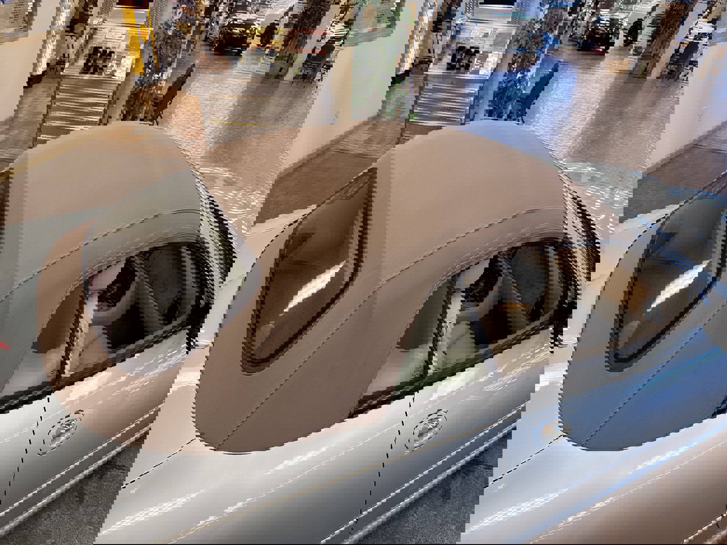 Used 2006 Jaguar XK8 Convertible image 12