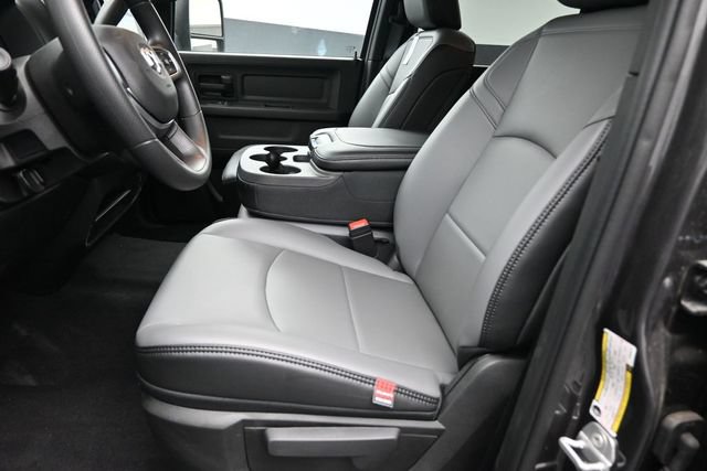 New 2026 RAM 3500 Tradesman AWD/4WD image 22