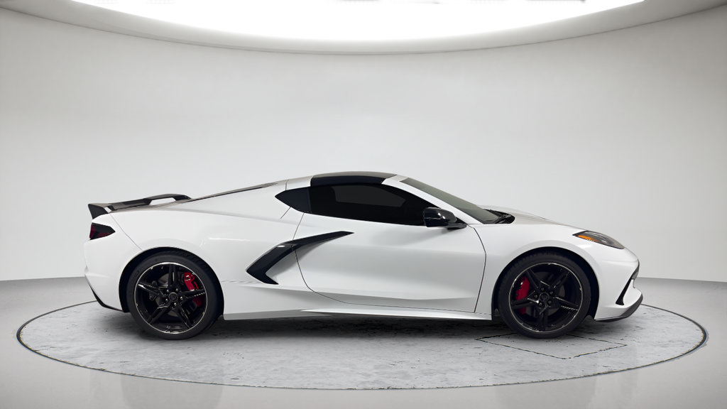 Used 2024 Chevrolet Corvette Stingray Preferred Cpe w/ Z51 Performance Package RWD image 3