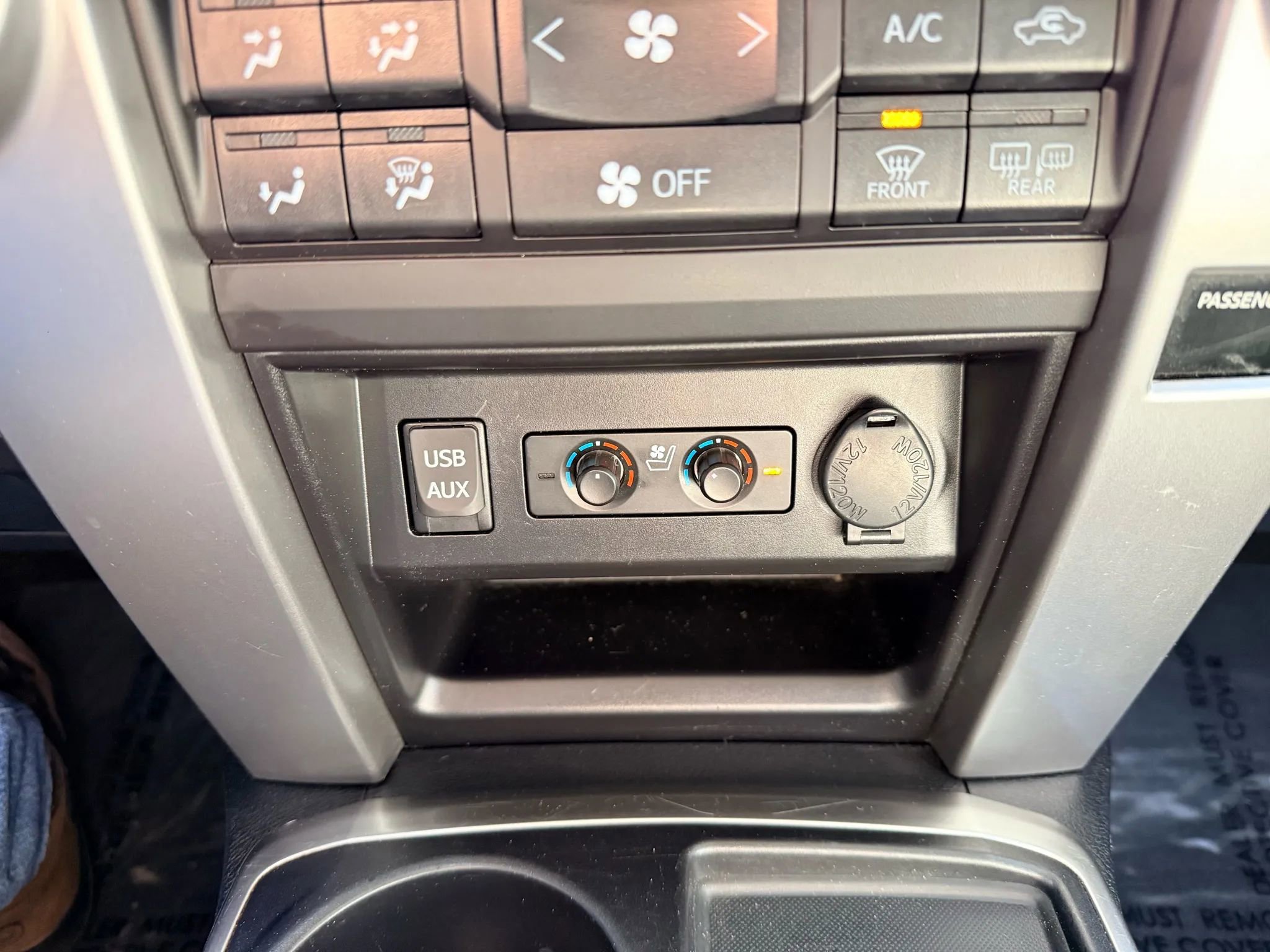 Used 2017 Toyota 4Runner Limited image 19