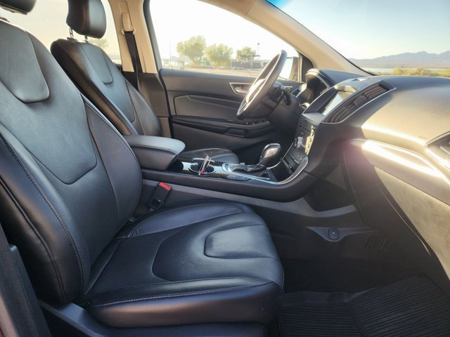 Used 2018 Ford Edge Titanium w/ Equipment Group 302A image 18