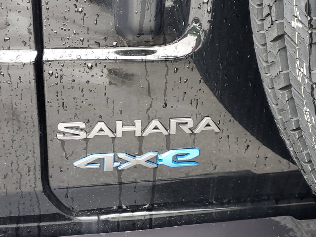 Certified 2025 Jeep Wrangler Unlimited Sahara AWD/4WD image 7