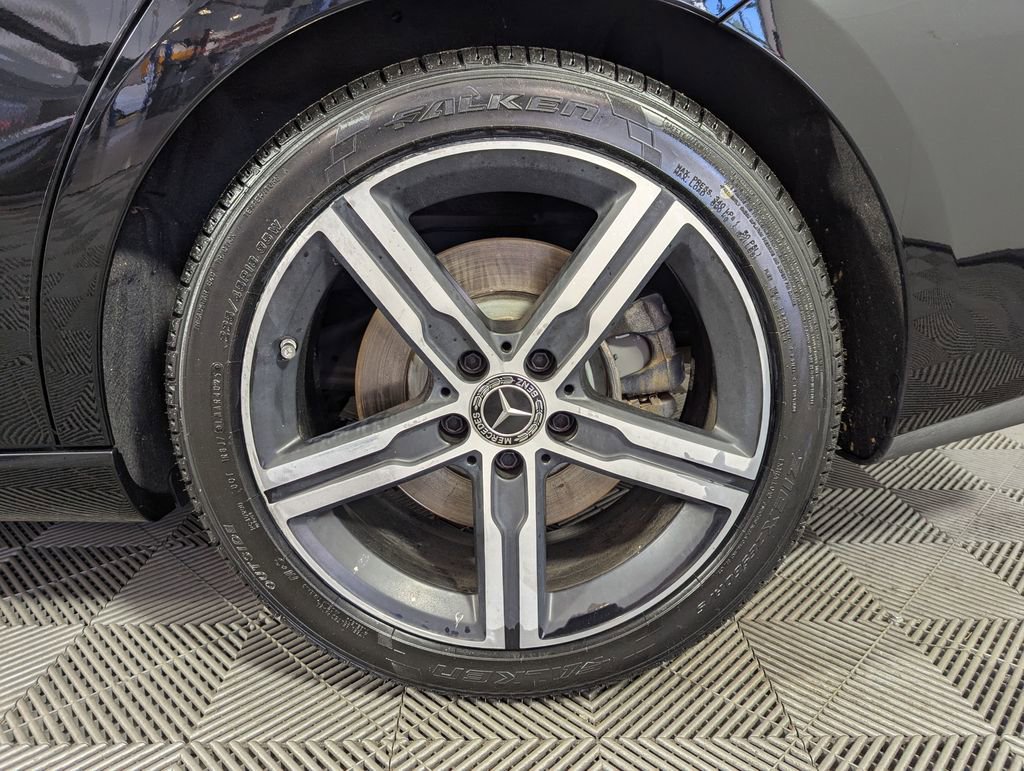 Used 2020 Mercedes-Benz CLA 250 image 28