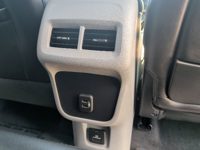 Used 2021 GMC Terrain SLT w/ Infotainment Package II image 18