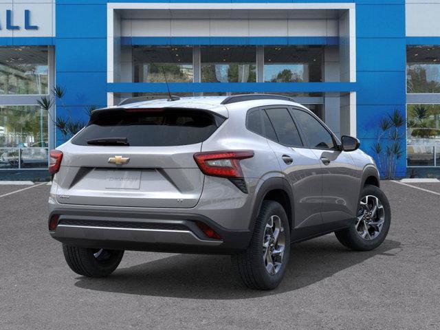 Used 2026 Chevrolet Trax LT w/ Driver Confidence Package FWD image 4