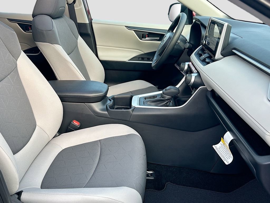 New 2025 Toyota RAV4 XLE w/ Convenience Package FWD image 27