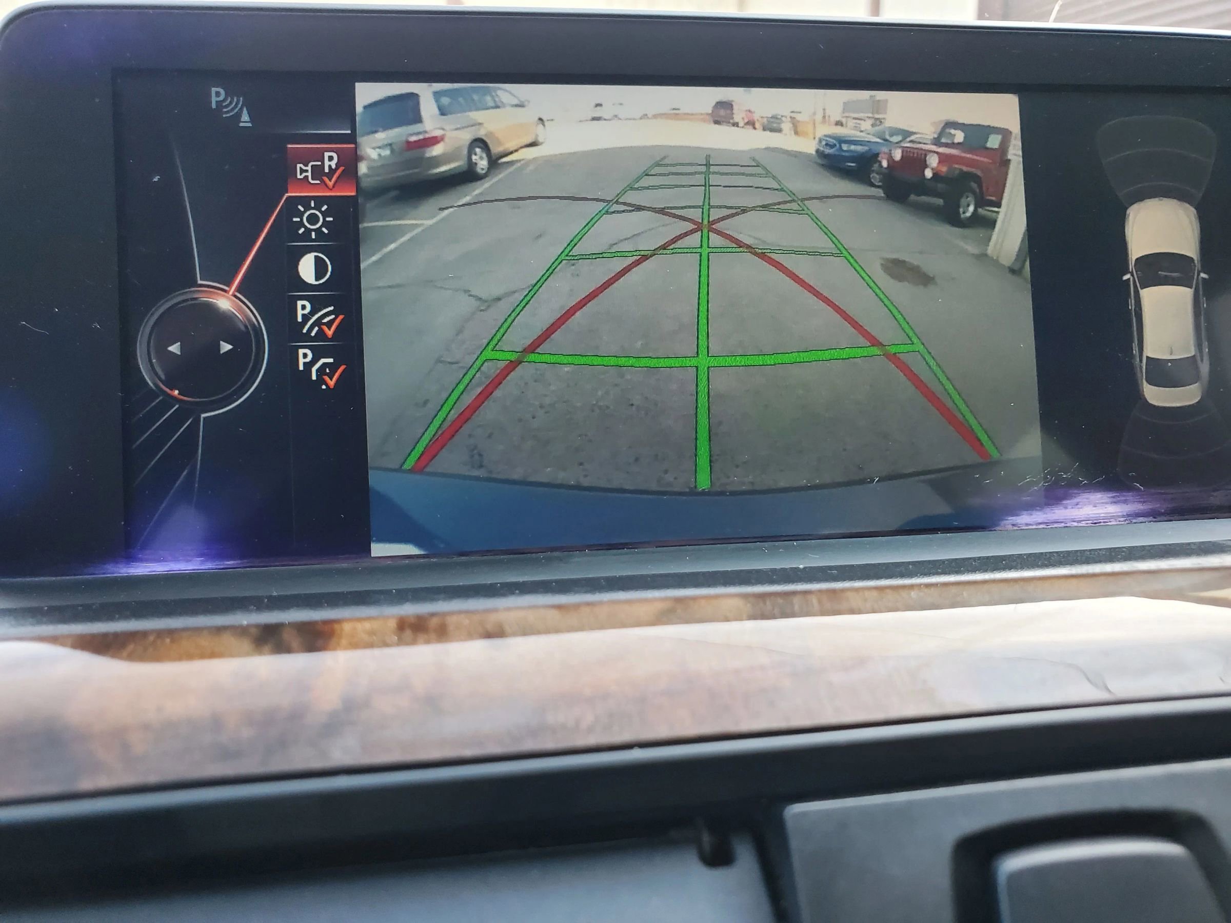 Used 2015 BMW ActiveHybrid 3 w/ Technology Package image 58