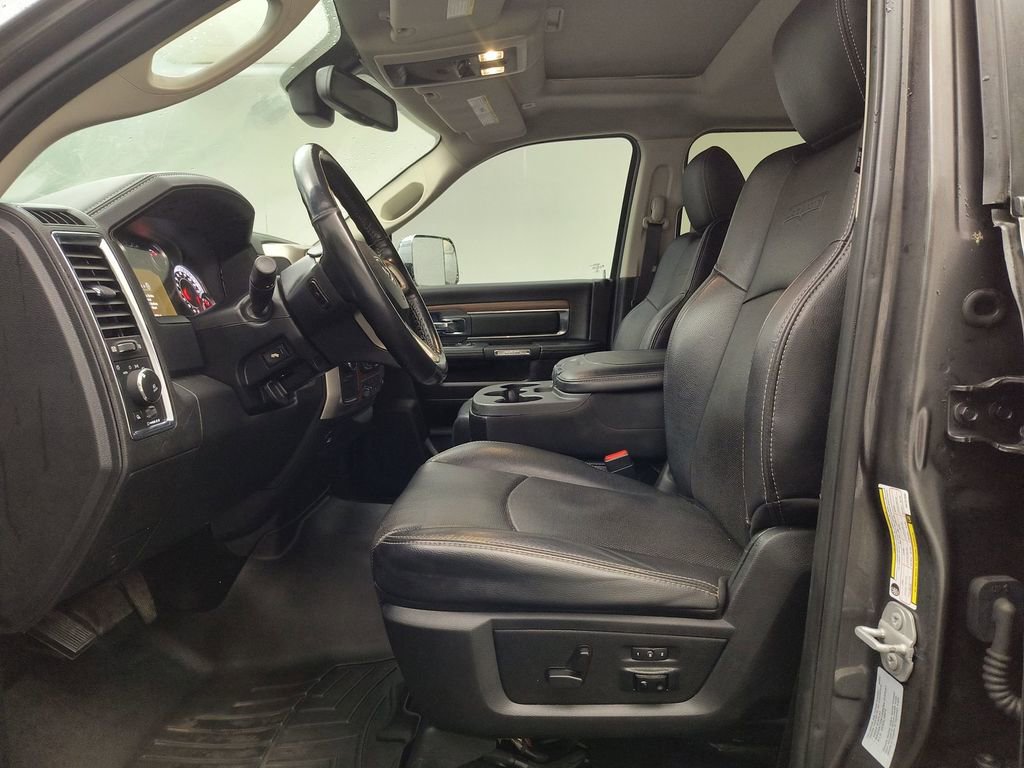 Used 2017 RAM 2500 Laramie w/ Off Road Package AWD/4WD image 4