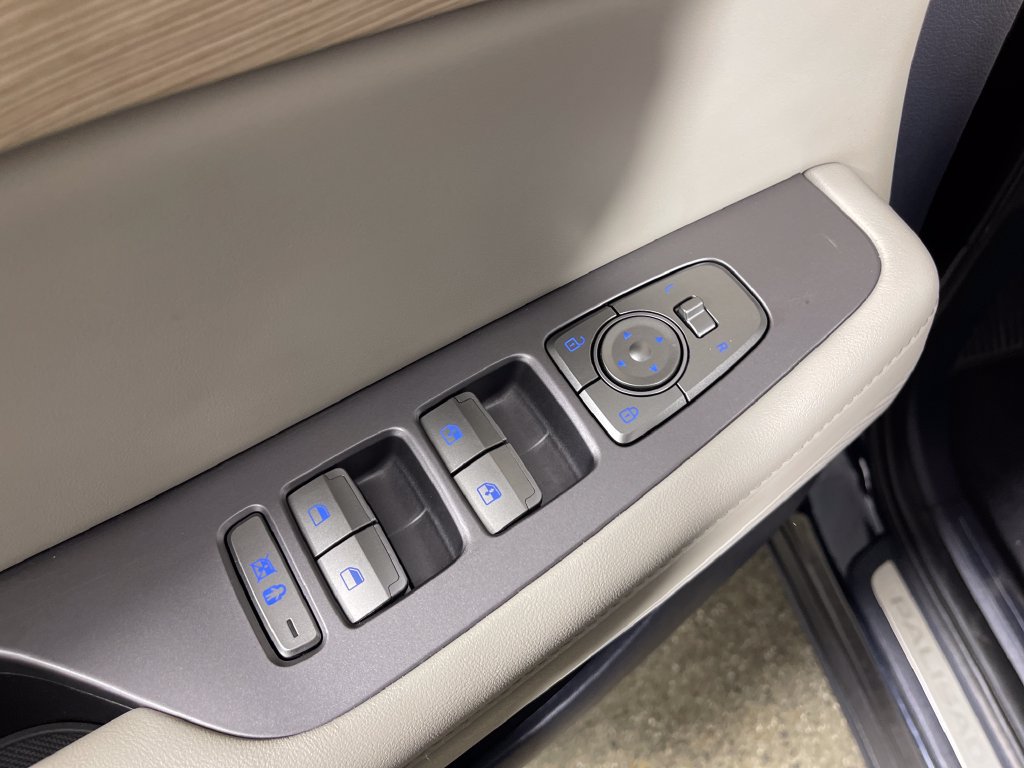 Certified 2024 Hyundai Palisade Limited AWD/4WD image 19
