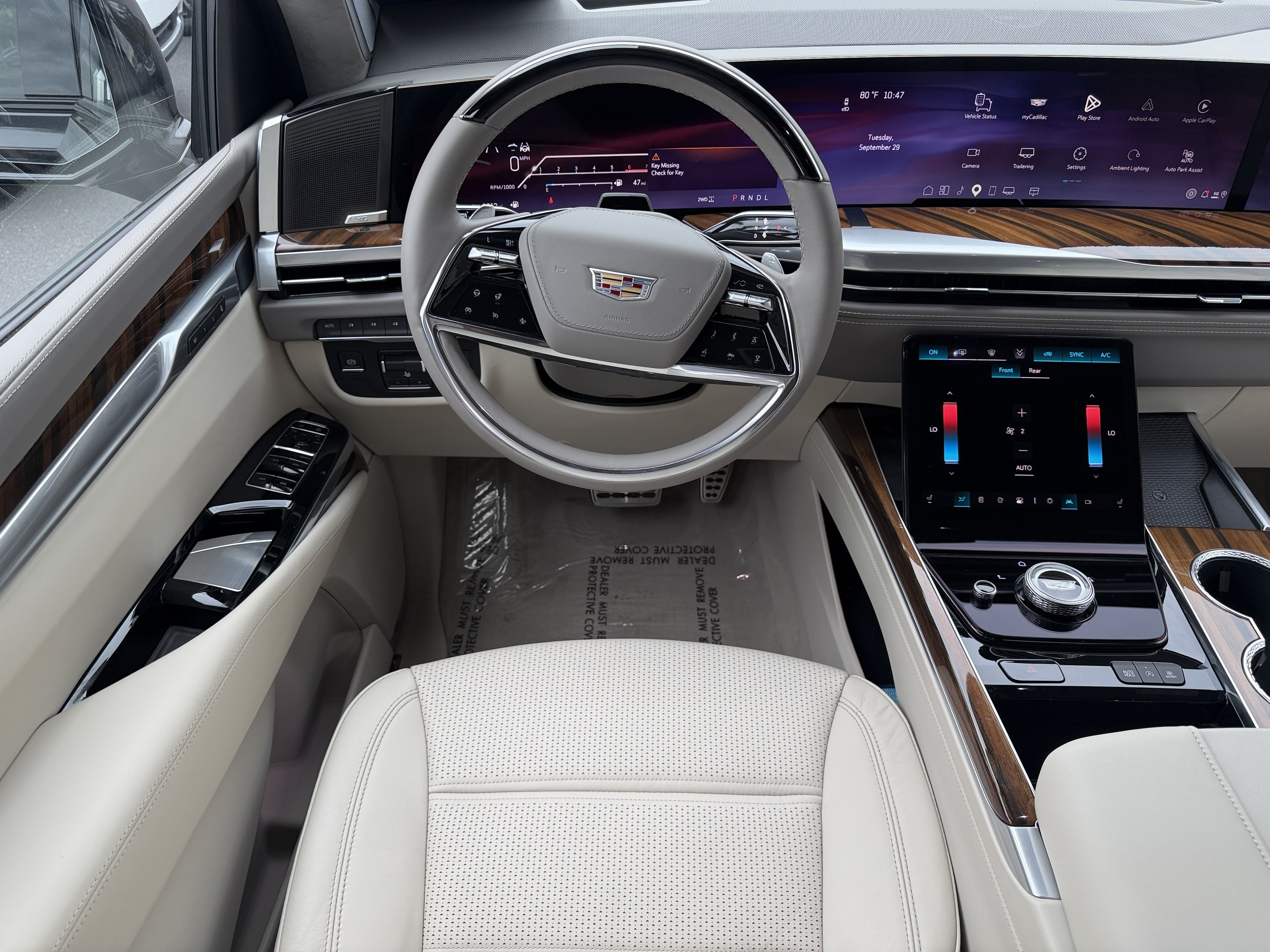 Certified 2026 Cadillac Escalade Platinum Sport AWD/4WD image 15