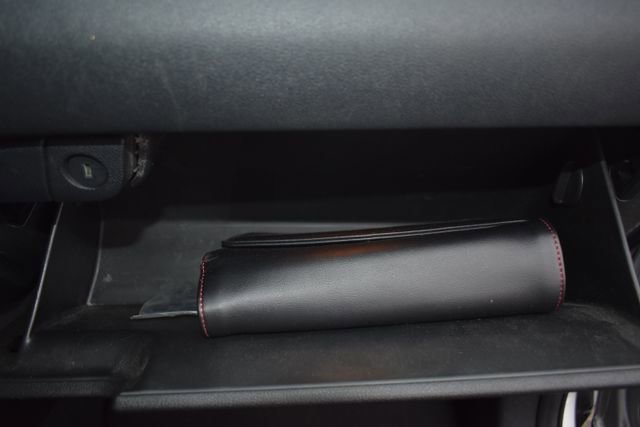 Used 2019 Kia Sorento LX image 42