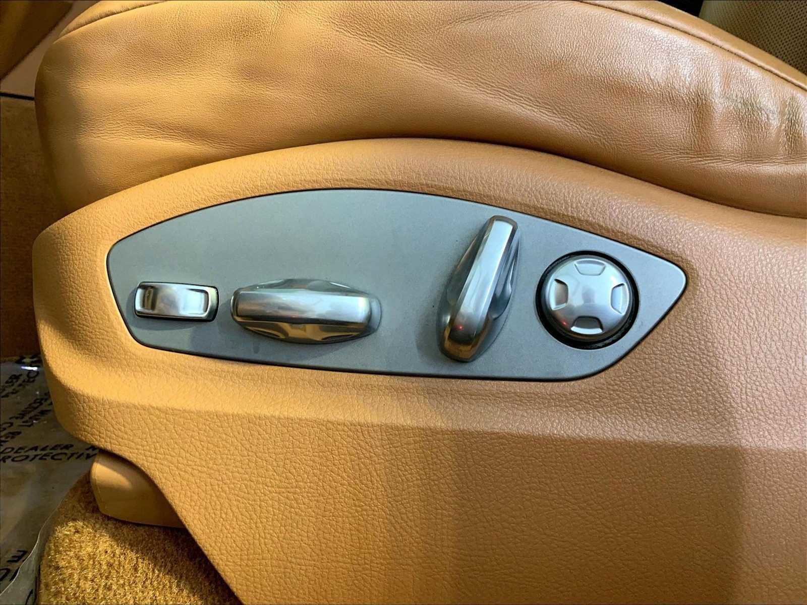 Used 2015 Porsche Cayenne Turbo AWD/4WD image 39