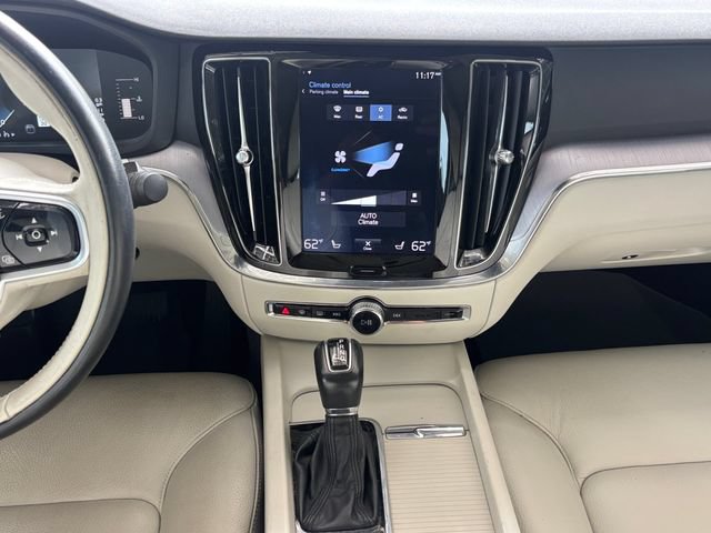 Used 2019 Volvo S60 T5 Momentum w/ Premium Package FWD image 4