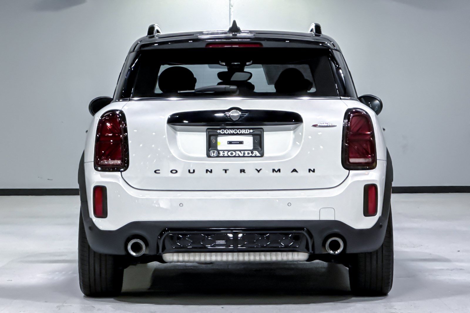 Used 2024 MINI Cooper Countryman John Cooper Works w/ Signature Upholstery Package AWD/4WD image 10