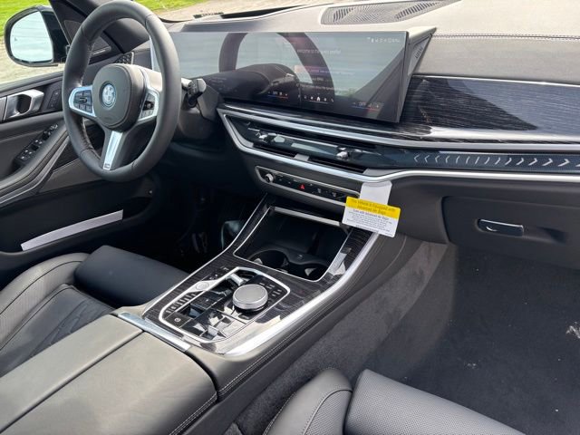 New 2026 BMW X5 xDrive50e w/ M Sport Package AWD/4WD image 25