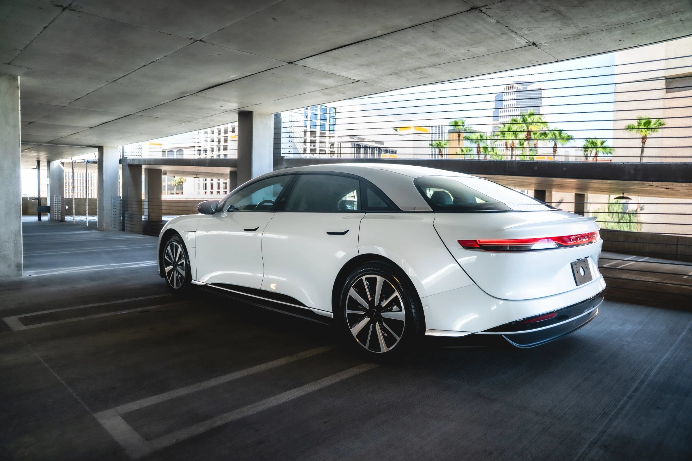 Used 2022 Lucid Air Grand Touring AWD/4WD image 3