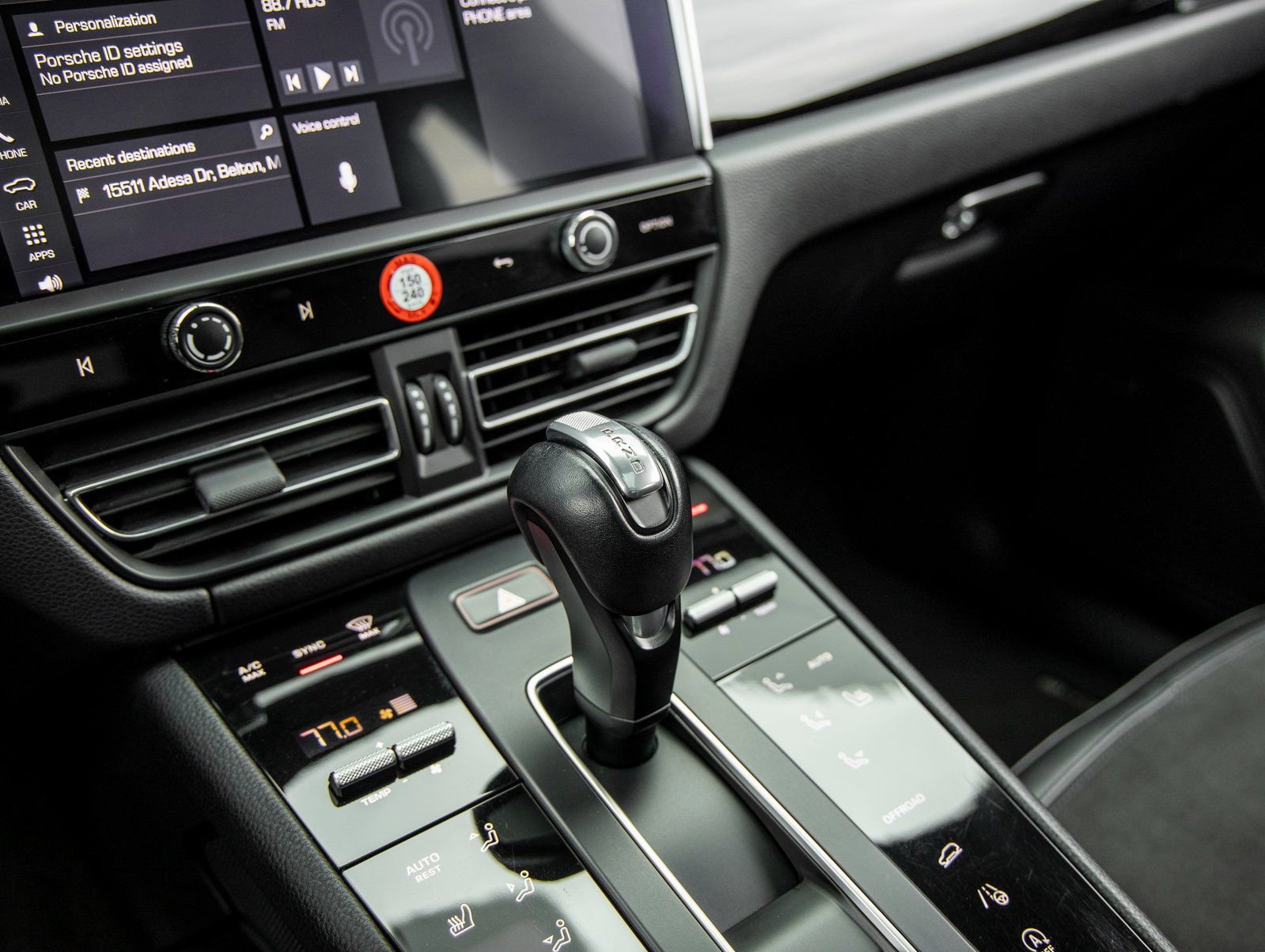 Used 2023 Porsche Macan GTS image 31