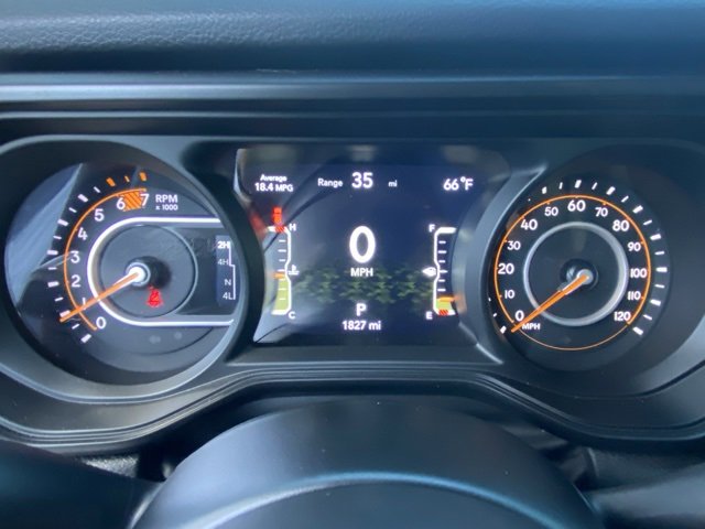 Used 2025 Jeep Wrangler Sport S image 18