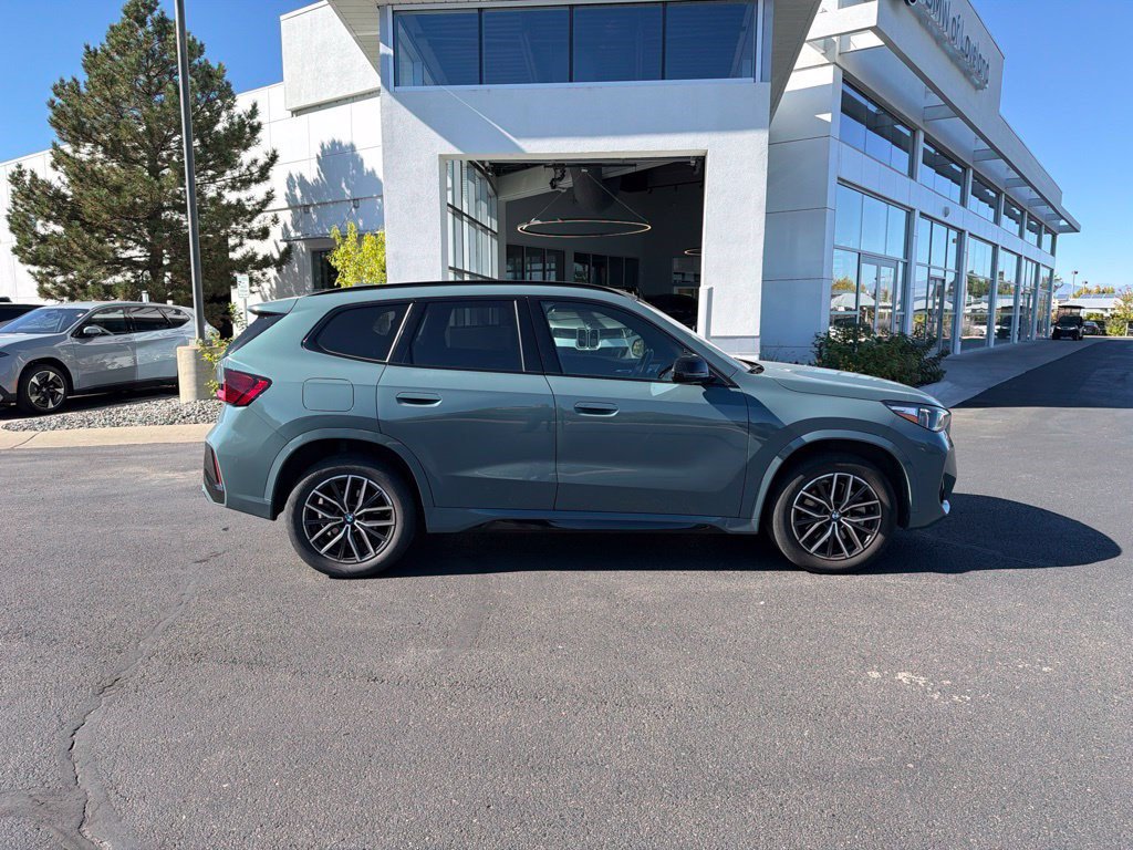 Used 2023 BMW X1 xDrive28i w/ Premium Package AWD/4WD image 6