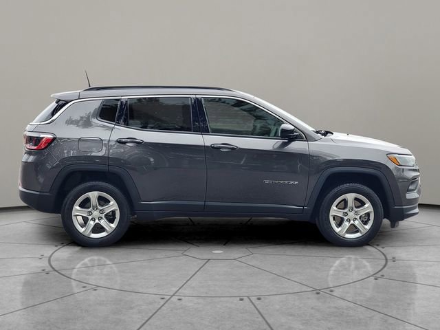 Certified 2023 Jeep Compass Latitude w/ Convenience Group AWD/4WD image 13