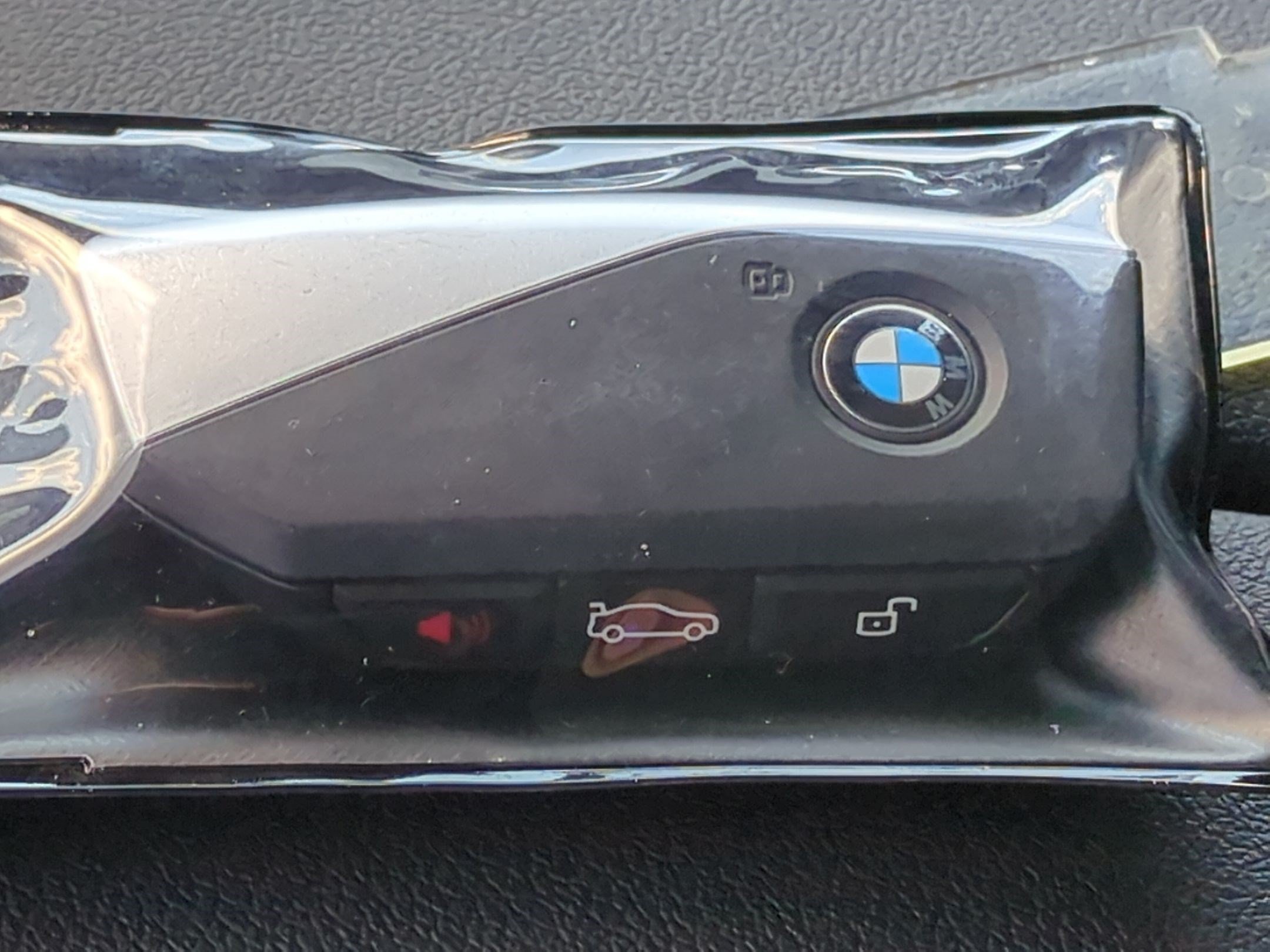 Certified 2024 BMW iX xDrive50 w/ Premium Package AWD/4WD image 34