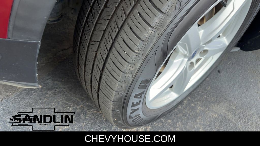 Used 2019 Ford Explorer XLT w/ Equipment Group 202A image 32