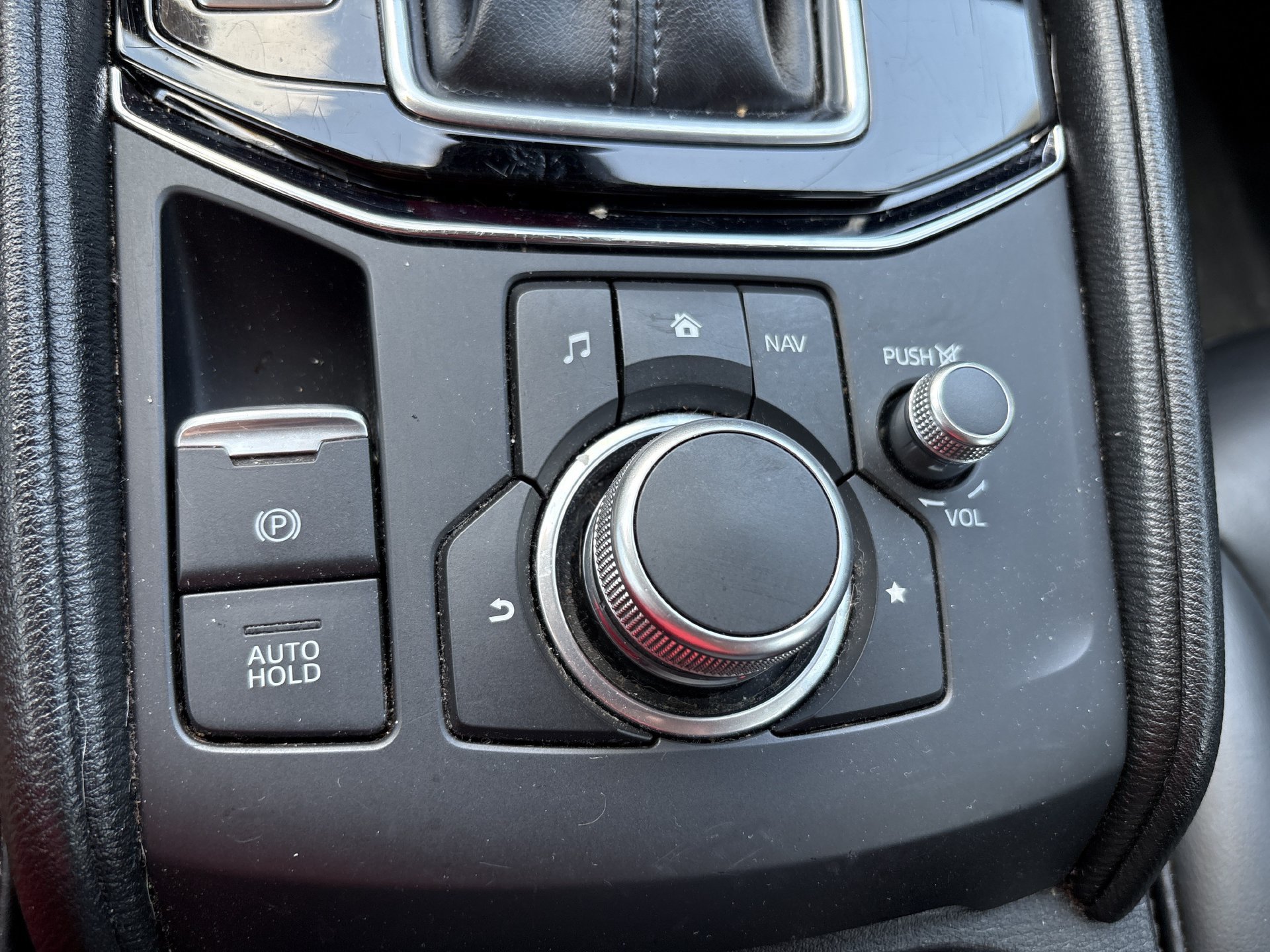 Used 2020 MAZDA CX-5 Touring FWD image 9