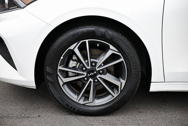 Used 2024 Kia Forte LXS image 4