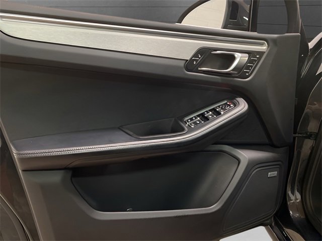 Used 2017 Porsche Macan GTS w/ Premium Package Plus image 21