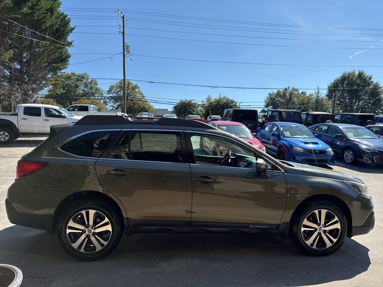 Used 2018 Subaru Outback 2.5i Limited w/ Popular Package #2 AWD/4WD image 7