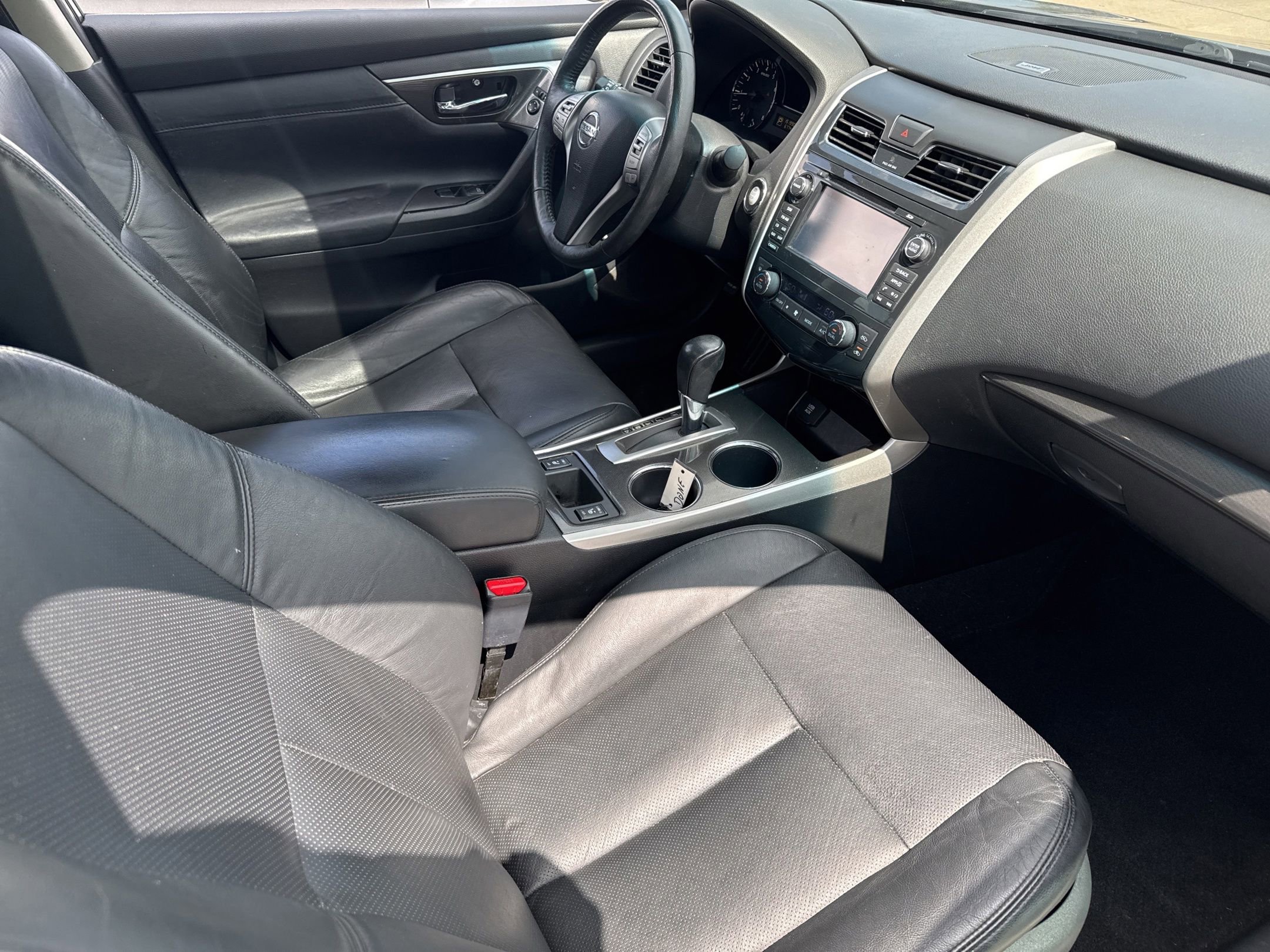 Used 2015 Nissan Altima 2.5 SL w/ Technology Package FWD image 22