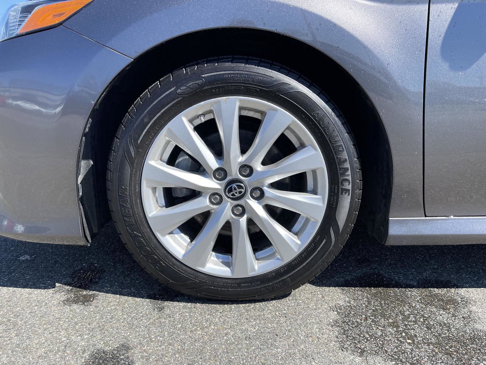 Used 2019 Toyota Camry LE image 22