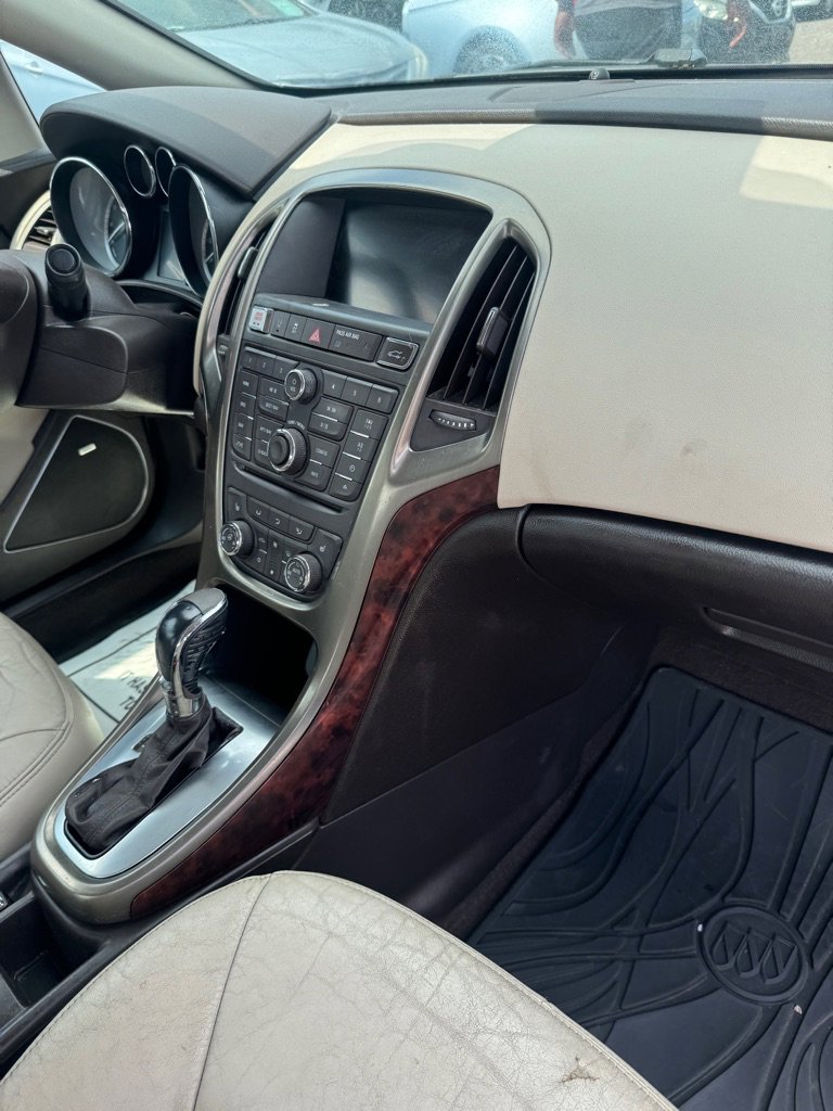 Used 2014 Buick Verano Leather image 12