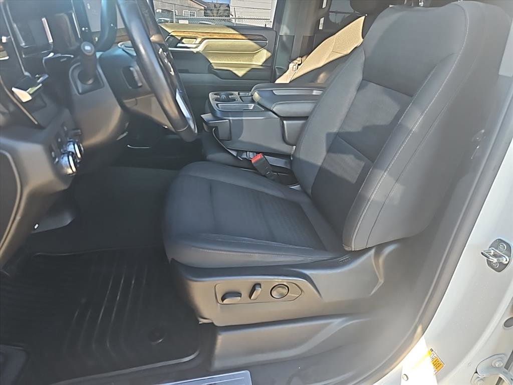 Used 2022 GMC Sierra 1500 Elevation image 12
