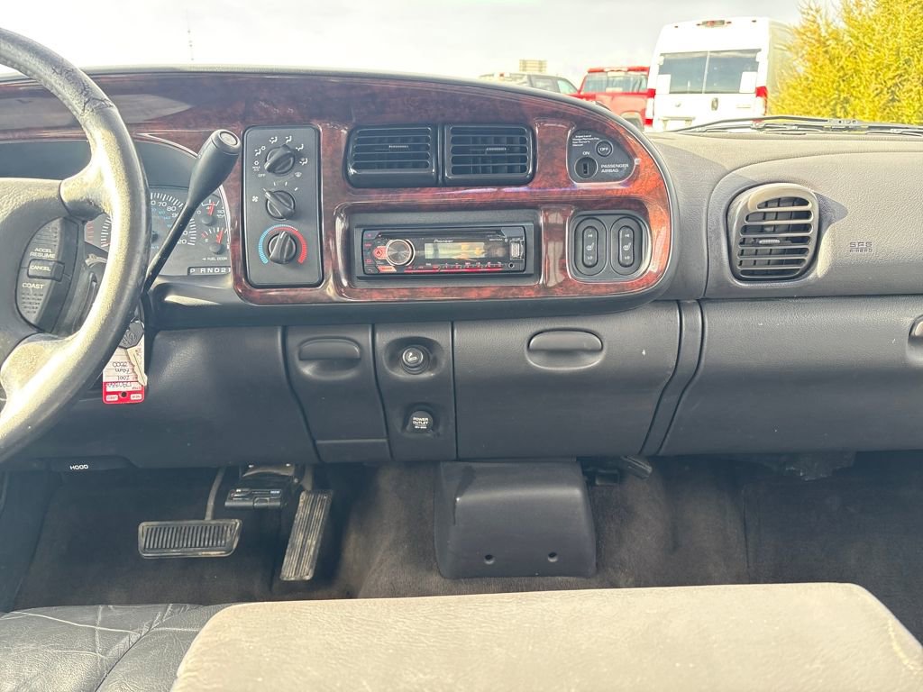 Used 2001 Dodge Ram 3500 Truck 2WD Quad Cab image 22