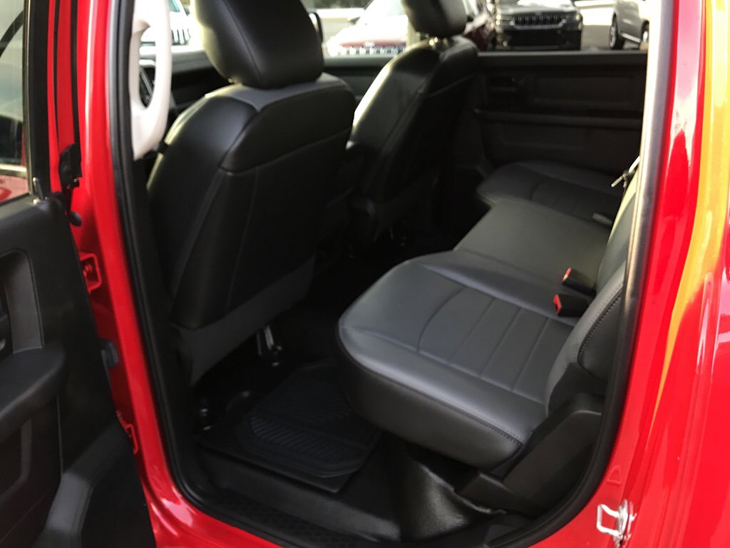 Certified 2021 RAM 1500 Tradesman w/ Chrome Appearance Group image 26