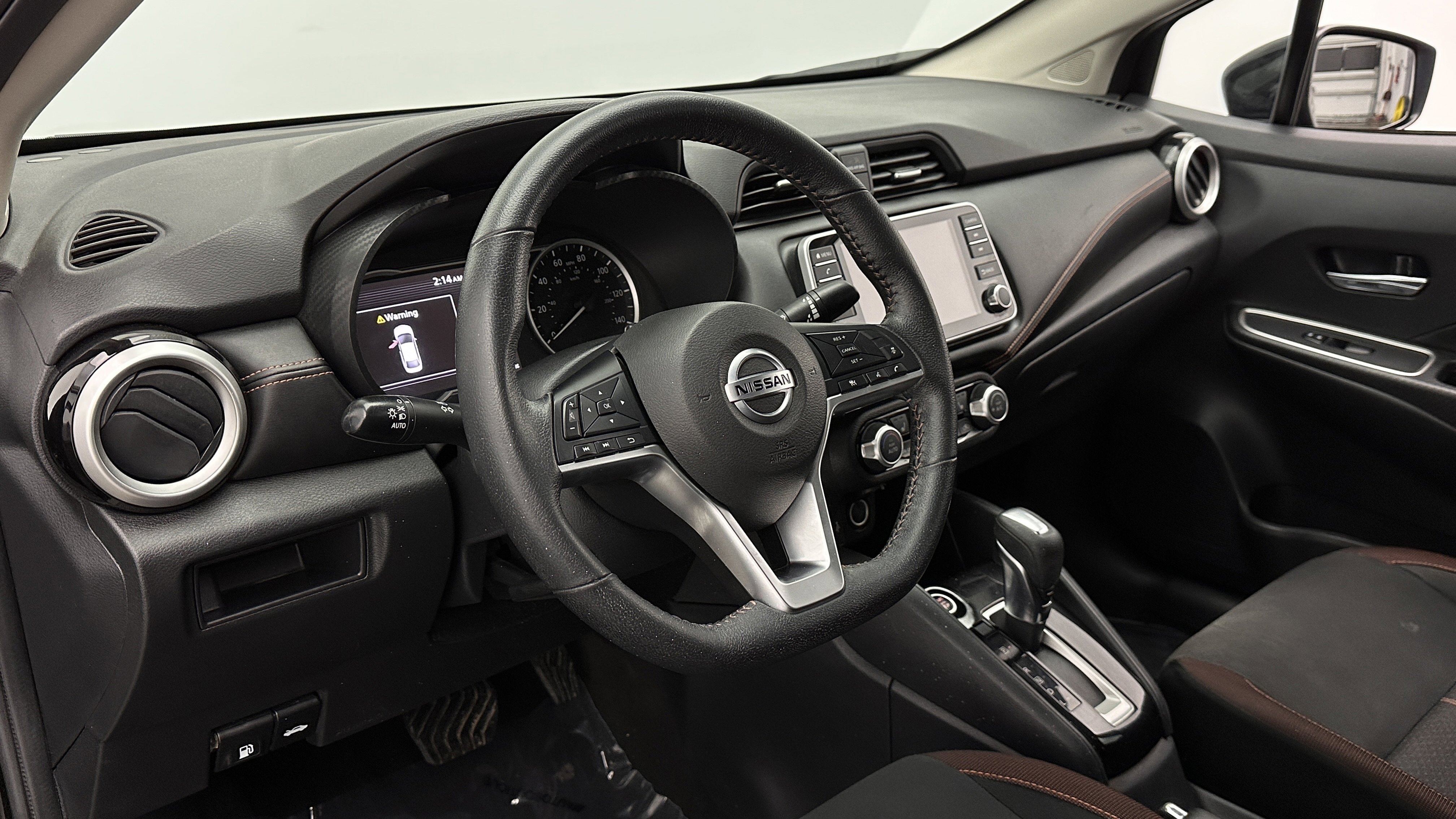 Used 2022 Nissan Versa SR w/ Convenience Package FWD image 10