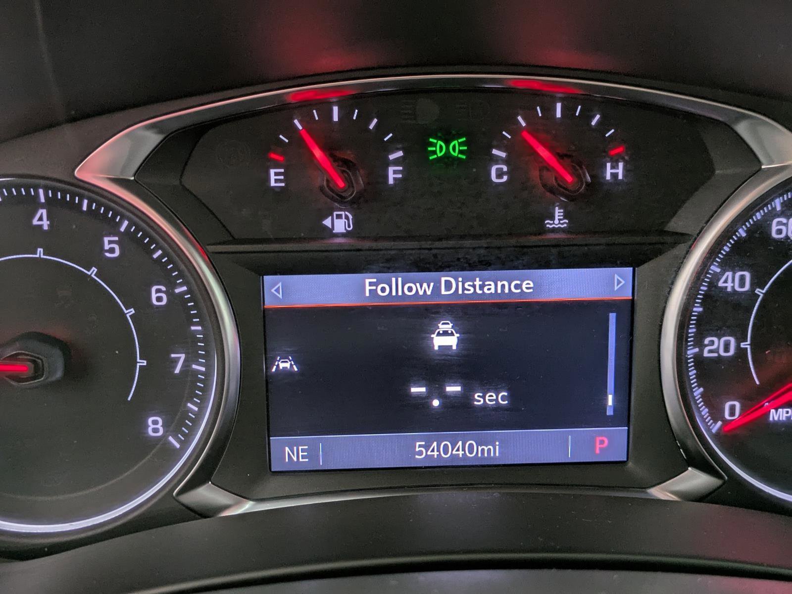 Used 2024 GMC Terrain SLT image 8